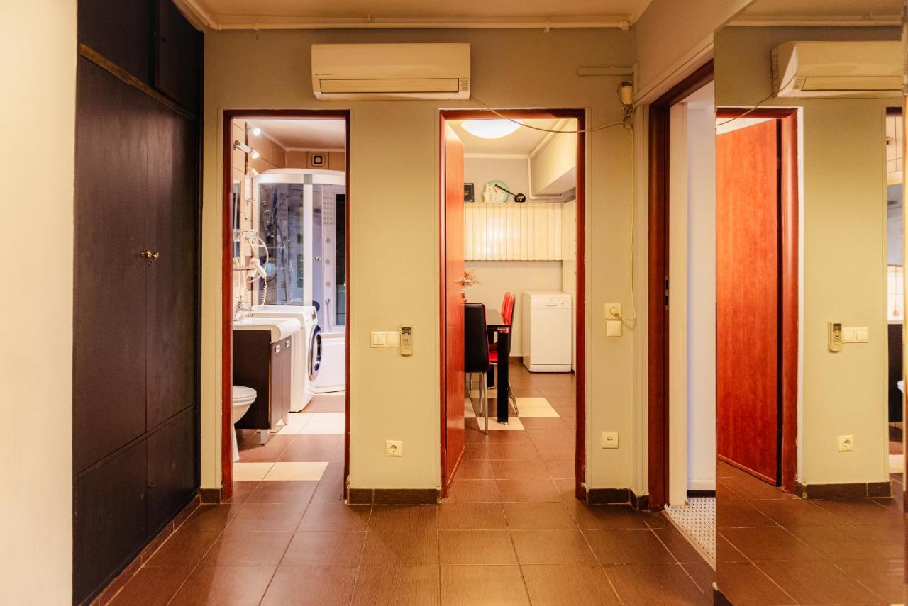 Comfy Apartment With Private Parking And Netflix 布加勒斯特 外观 照片