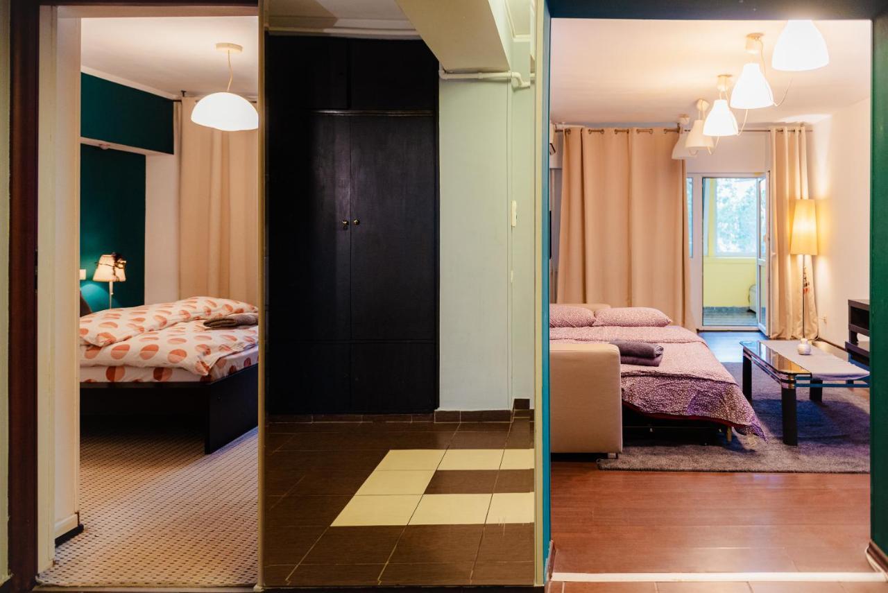 Comfy Apartment With Private Parking And Netflix 布加勒斯特 外观 照片